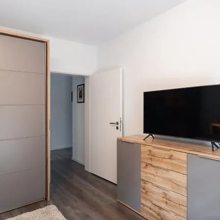 Gaestehaus Huebner - 2 Lean Apartment *