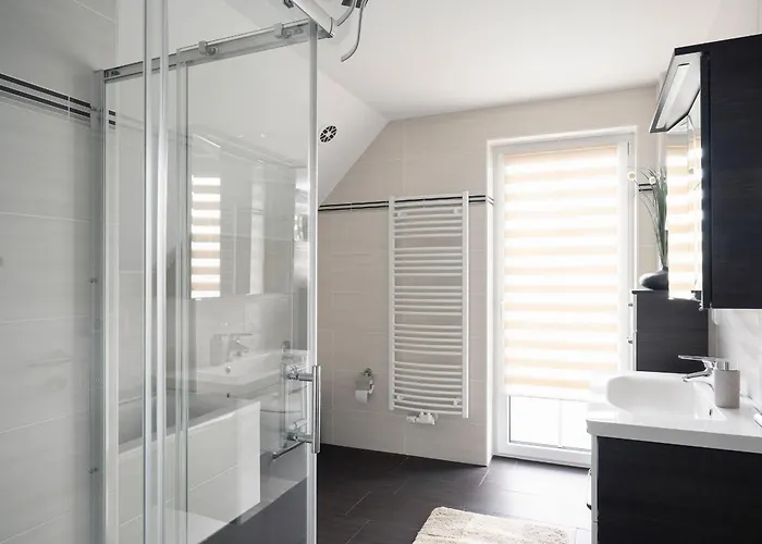 Apartment Gaestehaus Lean *